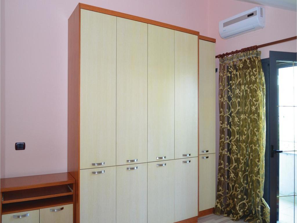 Holiday Home Pishat E Buta 28 Голем Екстериор снимка