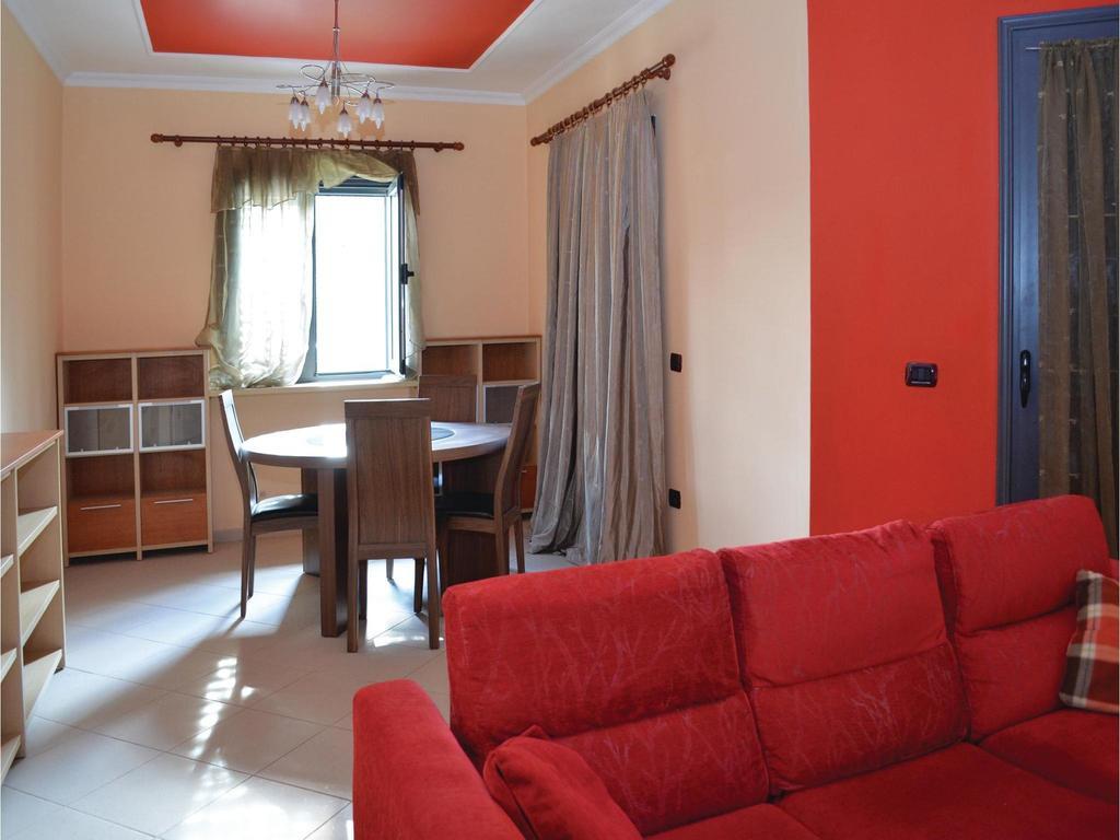Holiday Home Pishat E Buta 28 Голем Екстериор снимка