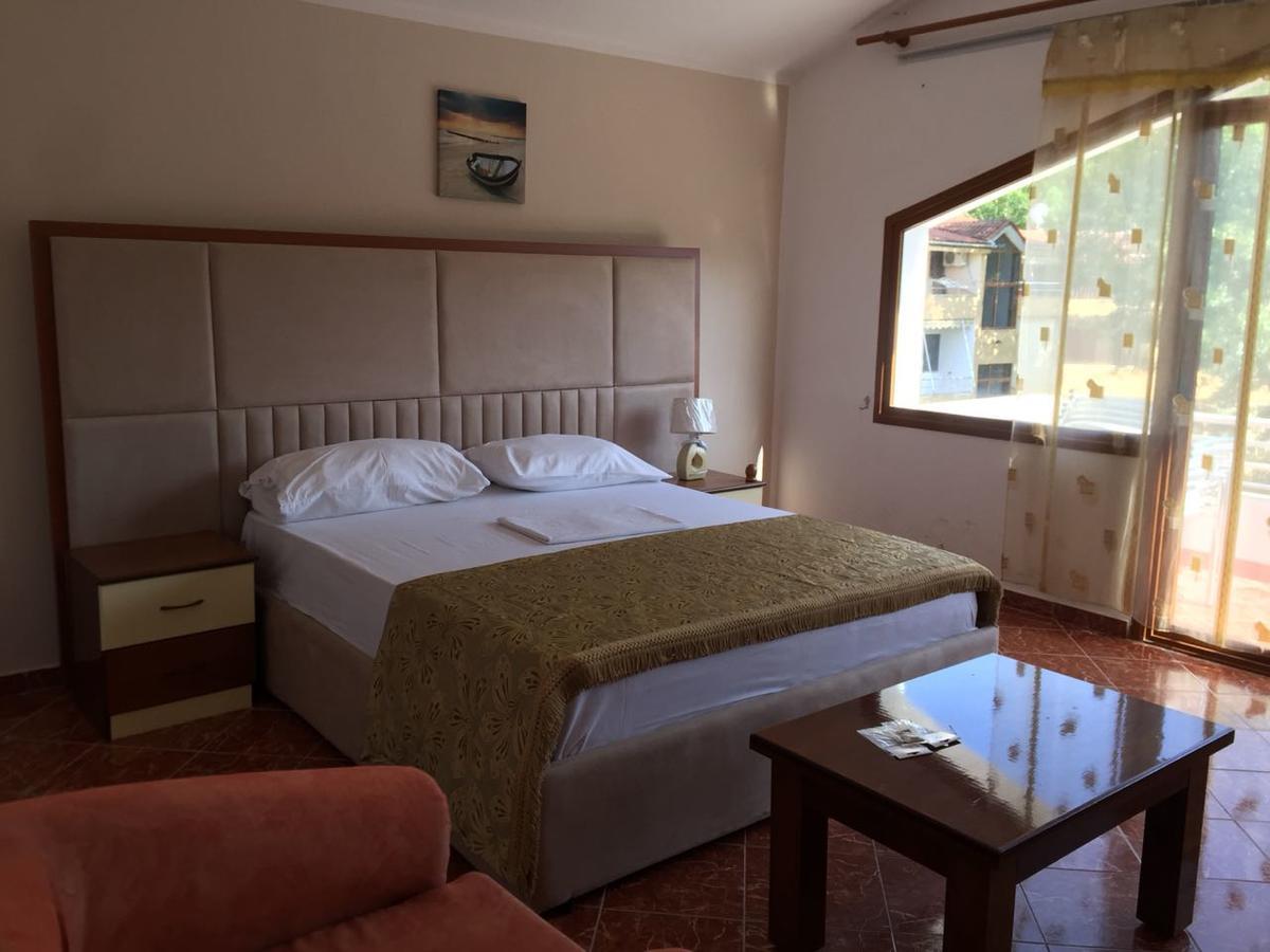 Holiday Home Pishat E Buta 28 Голем Екстериор снимка
