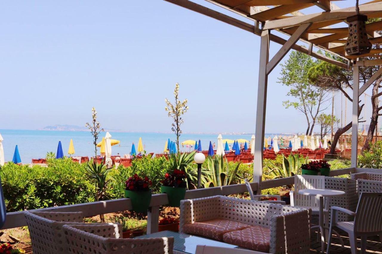 Holiday Home Pishat E Buta 28 Голем Екстериор снимка